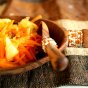 Gulrótar-, ananas og rúsínusalat frá Kenya